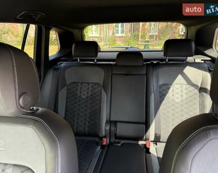 Черный Фольксваген Тигуан, объемом двигателя 1.98 л и пробегом 47 тыс. км за 38500 $, фото 12 на Automoto.ua