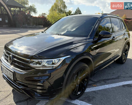 Черный Фольксваген Тигуан, объемом двигателя 1.98 л и пробегом 65 тыс. км за 35900 $, фото 2 на Automoto.ua
