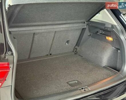 Черный Фольксваген Тигуан, объемом двигателя 2 л и пробегом 56 тыс. км за 33990 $, фото 16 на Automoto.ua