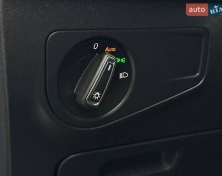 Черный Фольксваген Тигуан, объемом двигателя 1.98 л и пробегом 90 тыс. км за 21500 $, фото 32 на Automoto.ua