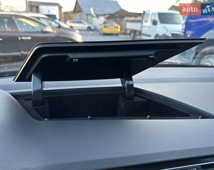 Черный Фольксваген Тигуан, объемом двигателя 2 л и пробегом 180 тыс. км за 29550 $, фото 74 на Automoto.ua