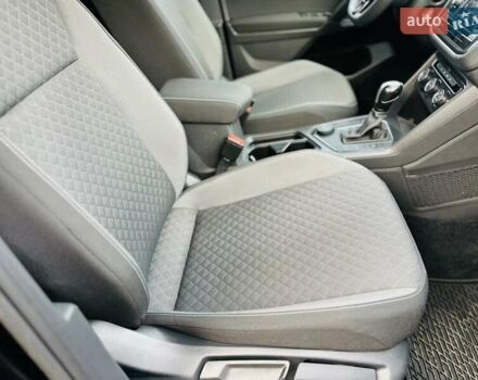 Черный Фольксваген Тигуан, объемом двигателя 2 л и пробегом 40 тыс. км за 17999 $, фото 31 на Automoto.ua