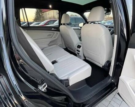 Черный Фольксваген Тигуан, объемом двигателя 2 л и пробегом 49 тыс. км за 25500 $, фото 29 на Automoto.ua