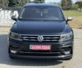 Чорний Фольксваген Тігуан, об'ємом двигуна 2 л та пробігом 300 тис. км за 28500 $, фото 1 на Automoto.ua