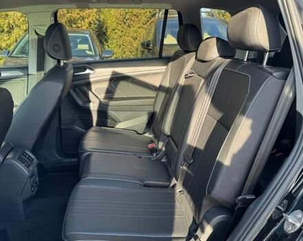 Черный Фольксваген Тигуан, объемом двигателя 2 л и пробегом 68 тыс. км за 24100 $, фото 9 на Automoto.ua