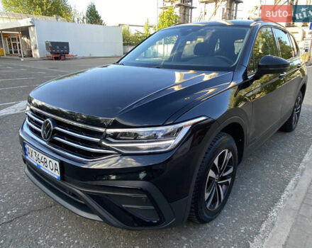 Чорний Фольксваген Тігуан, об'ємом двигуна 1.98 л та пробігом 62 тис. км за 22200 $, фото 1 на Automoto.ua