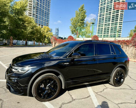 Черный Фольксваген Тигуан, объемом двигателя 1.98 л и пробегом 65 тыс. км за 35900 $, фото 9 на Automoto.ua