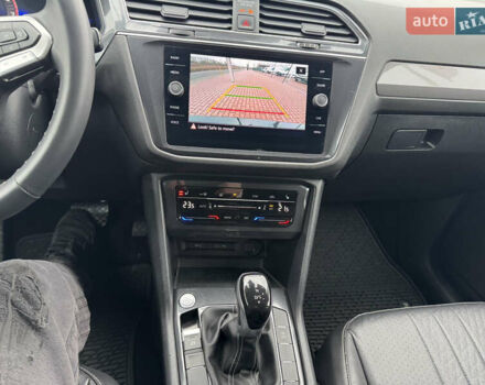 Черный Фольксваген Тигуан, объемом двигателя 1.98 л и пробегом 54 тыс. км за 21900 $, фото 22 на Automoto.ua