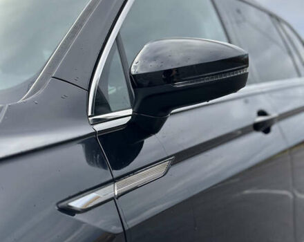 Черный Фольксваген Тигуан, объемом двигателя 2 л и пробегом 137 тыс. км за 22300 $, фото 26 на Automoto.ua