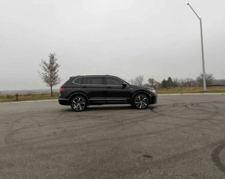 Чорний Фольксваген Тігуан, об'ємом двигуна 2 л та пробігом 29 тис. км за 13000 $, фото 2 на Automoto.ua