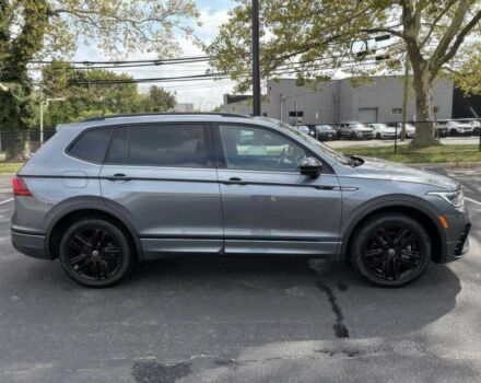 Черный Фольксваген Тигуан, объемом двигателя 2 л и пробегом 18 тыс. км за 15000 $, фото 7 на Automoto.ua