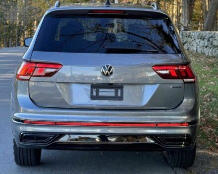 Чорний Фольксваген Тігуан, об'ємом двигуна 2 л та пробігом 27 тис. км за 9000 $, фото 4 на Automoto.ua