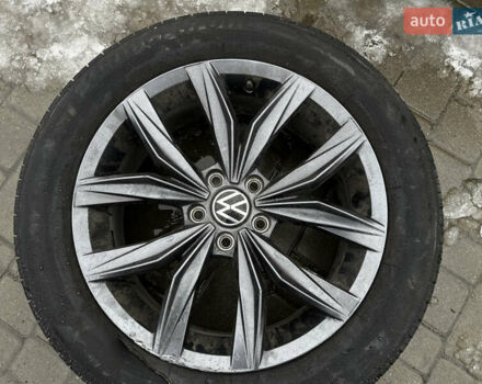 Черный Фольксваген Тигуан, объемом двигателя 2 л и пробегом 140 тыс. км за 18700 $, фото 10 на Automoto.ua