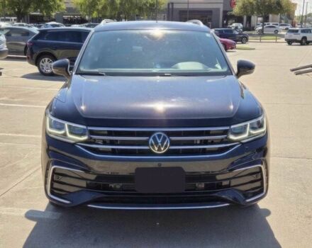 Чорний Фольксваген Тігуан, об'ємом двигуна 2 л та пробігом 15 тис. км за 8900 $, фото 1 на Automoto.ua