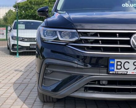 Чорний Фольксваген Тігуан, об'ємом двигуна 2 л та пробігом 10 тис. км за 27955 $, фото 8 на Automoto.ua