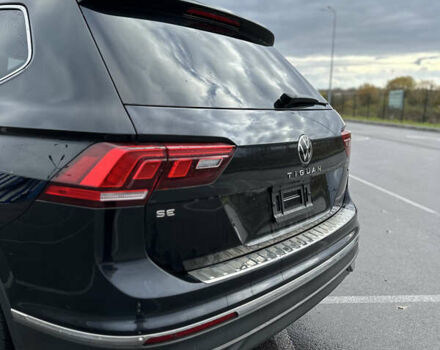 Черный Фольксваген Тигуан, объемом двигателя 2 л и пробегом 137 тыс. км за 22300 $, фото 15 на Automoto.ua