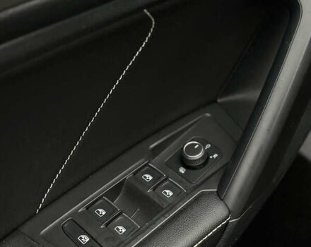 Черный Фольксваген Тигуан, объемом двигателя 2 л и пробегом 137 тыс. км за 22300 $, фото 31 на Automoto.ua