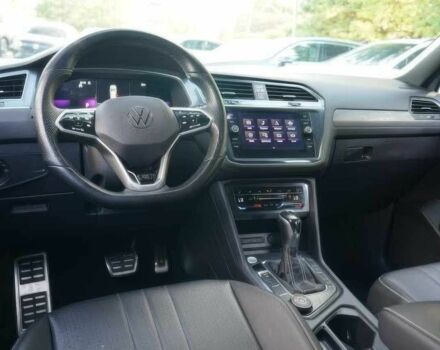 Черный Фольксваген Тигуан, объемом двигателя 2 л и пробегом 28 тыс. км за 15900 $, фото 7 на Automoto.ua