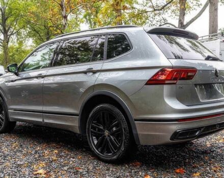 Черный Фольксваген Тигуан, объемом двигателя 2 л и пробегом 21 тыс. км за 8500 $, фото 4 на Automoto.ua