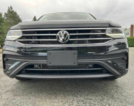 Черный Фольксваген Тигуан, объемом двигателя 2 л и пробегом 12 тыс. км за 13000 $, фото 1 на Automoto.ua