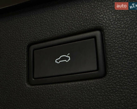 Чорний Фольксваген Тігуан, об'ємом двигуна 2 л та пробігом 98 тис. км за 25999 $, фото 25 на Automoto.ua