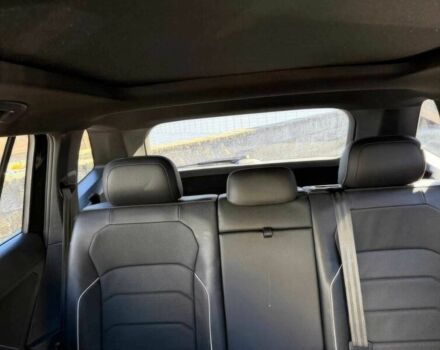 Черный Фольксваген Тигуан, объемом двигателя 2 л и пробегом 29 тыс. км за 19100 $, фото 9 на Automoto.ua