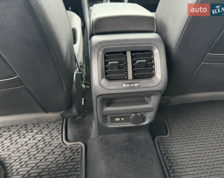 Черный Фольксваген Тигуан, объемом двигателя 1.98 л и пробегом 54 тыс. км за 21900 $, фото 27 на Automoto.ua