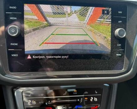 Черный Фольксваген Тигуан, объемом двигателя 2 л и пробегом 66 тыс. км за 42000 $, фото 10 на Automoto.ua