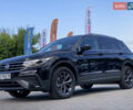 Черный Фольксваген Тигуан, объемом двигателя 2 л и пробегом 10 тыс. км за 28955 $, фото 1 на Automoto.ua
