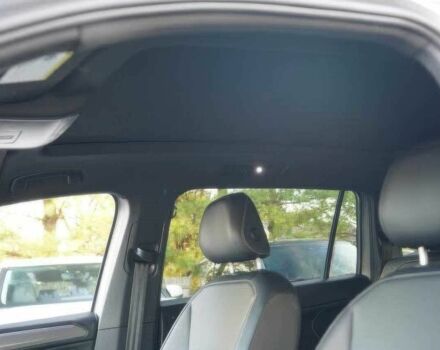 Черный Фольксваген Тигуан, объемом двигателя 2 л и пробегом 28 тыс. км за 15900 $, фото 11 на Automoto.ua