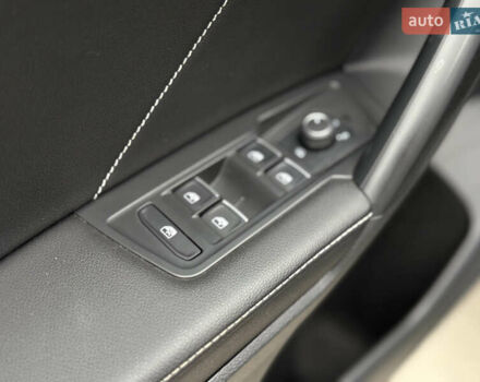 Черный Фольксваген Тигуан, объемом двигателя 1.98 л и пробегом 33 тыс. км за 26999 $, фото 21 на Automoto.ua