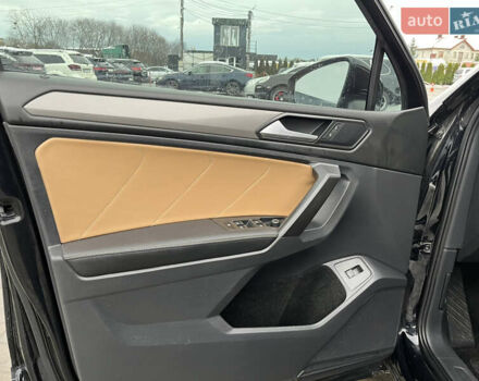 Черный Фольксваген Тигуан, объемом двигателя 2 л и пробегом 140 тыс. км за 18700 $, фото 14 на Automoto.ua