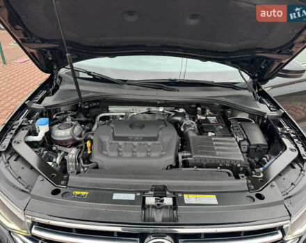 Черный Фольксваген Тигуан, объемом двигателя 1.98 л и пробегом 54 тыс. км за 21900 $, фото 38 на Automoto.ua