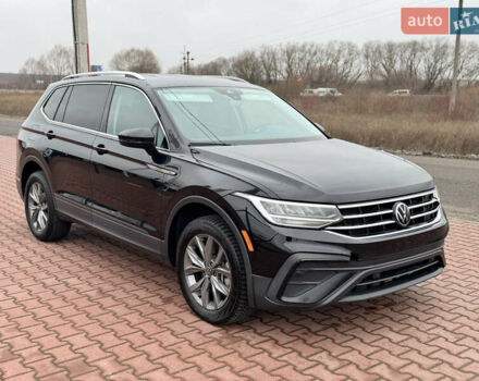 Черный Фольксваген Тигуан, объемом двигателя 1.98 л и пробегом 54 тыс. км за 21900 $, фото 2 на Automoto.ua
