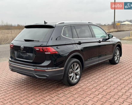 Черный Фольксваген Тигуан, объемом двигателя 1.98 л и пробегом 54 тыс. км за 21900 $, фото 6 на Automoto.ua