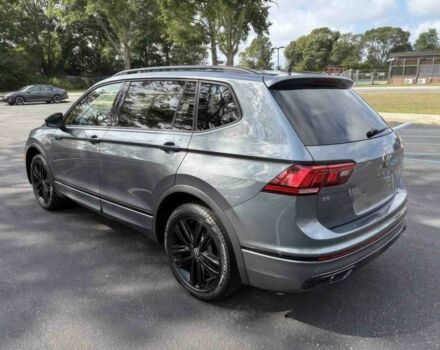 Черный Фольксваген Тигуан, объемом двигателя 2 л и пробегом 18 тыс. км за 15000 $, фото 4 на Automoto.ua