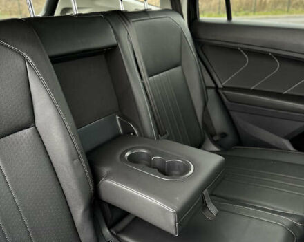 Черный Фольксваген Тигуан, объемом двигателя 2 л и пробегом 137 тыс. км за 22300 $, фото 52 на Automoto.ua