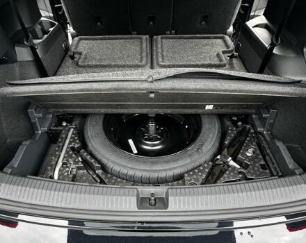Чорний Фольксваген Тігуан, об'ємом двигуна 2 л та пробігом 45 тис. км за 30000 $, фото 6 на Automoto.ua