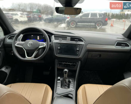 Черный Фольксваген Тигуан, объемом двигателя 2 л и пробегом 140 тыс. км за 18700 $, фото 22 на Automoto.ua