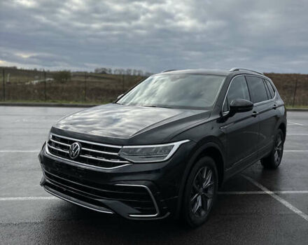 Черный Фольксваген Тигуан, объемом двигателя 2 л и пробегом 137 тыс. км за 22300 $, фото 21 на Automoto.ua