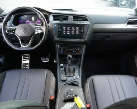 Черный Фольксваген Тигуан, объемом двигателя 2 л и пробегом 28 тыс. км за 15900 $, фото 10 на Automoto.ua