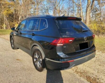 Черный Фольксваген Тигуан, объемом двигателя 2 л и пробегом 15 тыс. км за 11500 $, фото 7 на Automoto.ua