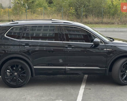 Черный Фольксваген Тигуан, объемом двигателя 1.98 л и пробегом 32 тыс. км за 33700 $, фото 16 на Automoto.ua