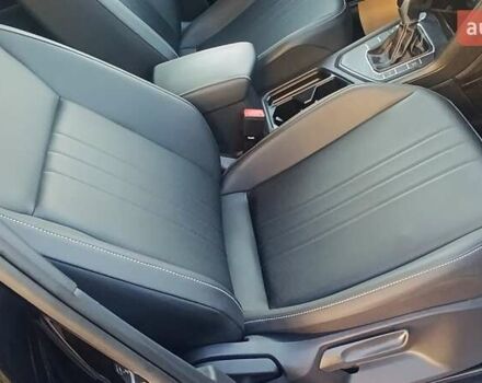 Черный Фольксваген Тигуан, объемом двигателя 2 л и пробегом 89 тыс. км за 26900 $, фото 20 на Automoto.ua