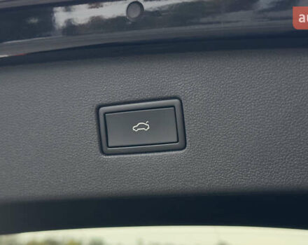 Черный Фольксваген Тигуан, объемом двигателя 1.98 л и пробегом 32 тыс. км за 33700 $, фото 24 на Automoto.ua