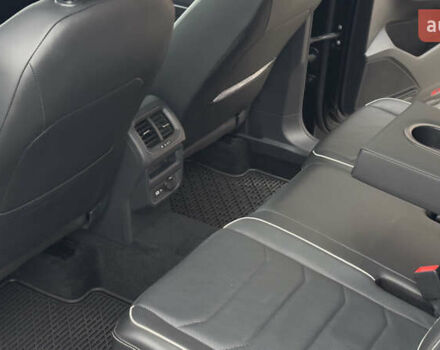 Черный Фольксваген Тигуан, объемом двигателя 1.98 л и пробегом 32 тыс. км за 33700 $, фото 27 на Automoto.ua