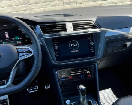 Черный Фольксваген Тигуан, объемом двигателя 2 л и пробегом 11 тыс. км за 7800 $, фото 11 на Automoto.ua