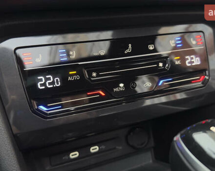 Черный Фольксваген Тигуан, объемом двигателя 1.98 л и пробегом 32 тыс. км за 33700 $, фото 51 на Automoto.ua