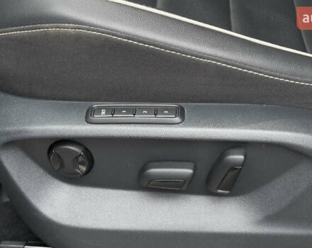 Черный Фольксваген Тигуан, объемом двигателя 1.98 л и пробегом 32 тыс. км за 33700 $, фото 45 на Automoto.ua