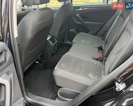 Чорний Фольксваген Тігуан, об'ємом двигуна 1.97 л та пробігом 164 тис. км за 35000 $, фото 25 на Automoto.ua